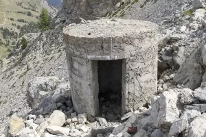 Ligne Maginot - COL DE BARTEAUX 3 - (Blockhaus pour arme infanterie) - 