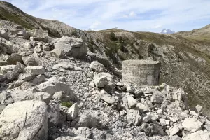 Ligne Maginot - COL DE BARTEAUX 3 - (Blockhaus pour arme infanterie) - 