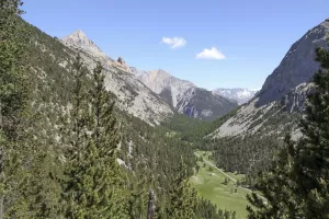 Ligne Maginot - COL DE L'ECHELLE 1 - (Blockhaus pour arme infanterie) - Le plan feu vers le Col de l'Echelle et les ouvrages italiens, actuellement en territoire français