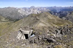 Ligne Maginot - COL DE L'OULE 1 - (Blockhaus pour arme infanterie) -  