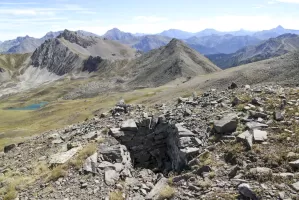 Ligne Maginot - COL DE L'OULE 1 - (Blockhaus pour arme infanterie) - Emplacement pour FM à proximité de la pilule