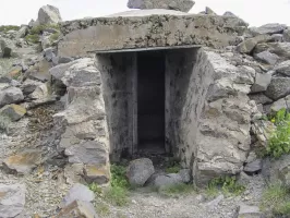 Ligne Maginot - CRETE CIBIERES-GRANON B - (Blockhaus pour arme infanterie) - L'entrée
