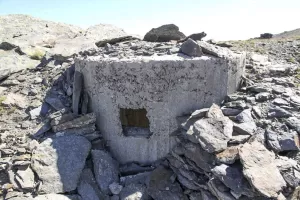 Ligne Maginot - CRETE DE CRISTOL 2 - (Blockhaus pour arme infanterie) - 