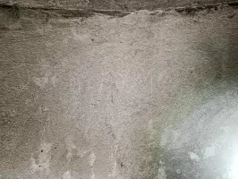Ligne Maginot - CRETE DU GRAND MEYRET 3 - (Blockhaus pour arme infanterie) - On aperçoit très subtilement « jeano 194. »