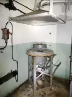 Ligne Maginot - SAPEY - (Ouvrage d'artillerie) - Atelier Artillerie Génie
La forge.
Cet équipement standard dans les ouvrages de la ligne Maginot fonctionnait au gas oil.