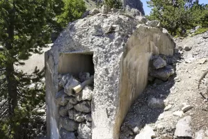 Ligne Maginot - LES ACLES OUEST - (Abri) - 