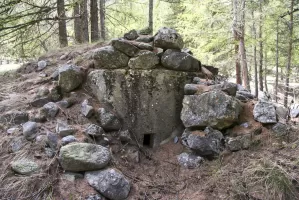 Ligne Maginot - PLAMPINET LE SERRE 1 - (Blockhaus pour arme infanterie) - Pilule à 2 créneaux