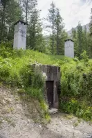 Ligne Maginot - BOIS DE SESTRIERES 10 - (Abri) - L'entrée gauche