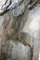 Ligne Maginot - ENROUYE - (Observatoire d'infanterie) - Faille de rocher pouvant servir d'abri complémentaire