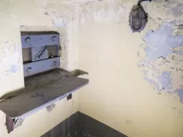 Ligne Maginot - JANUS - (Ouvrage d'artillerie) - Bloc 2
Le créneau FM latéral 