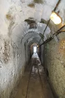 Ligne Maginot - GONDRAN E - (Ouvrage d'infanterie) - Galerie de l'issue de secours, avec voie de 0,60m de chantier. Cette galerie a servi de galerie d'attaque de construction en 1933.
