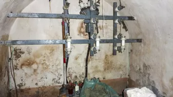 Ligne Maginot - GONDRAN E - (Ouvrage d'infanterie) - Arrivée de la ligne moyenne tension (alimentation par le réseau civil)