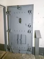 Ligne Maginot - SAINT OURS BAS (SOB) - (Ouvrage d'infanterie) - Porte blindée d'entrée de l'ouvrage