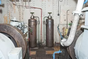 Ligne Maginot - SAINT OURS BAS (SOB) - (Ouvrage d'infanterie) - Usine électrique
Bouteilles de lancement des moteurs (air comprimé)