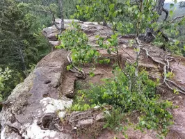 Ligne Maginot - WALDECK - (Observatoire d'artillerie) - L'observatoire au sommet du rocher nord