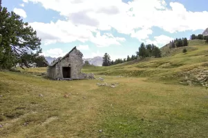 Ligne Maginot - LA LAUZETTE CRêTE (3° BIE / 154° RAP) - (Position d'artillerie préparée) - Ancien poste de garde?