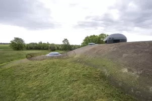 Ligne Maginot - BOIS DU FOUR - A5 - (Ouvrage d'infanterie) - Superstructures vue côté Ouest
