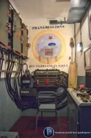 Ligne Maginot - BOIS DU FOUR - A5 - (Ouvrage d'infanterie) - Le local téléphonique, avec la fresque de l'ouvrage de Bréhain récupérée par les membres de l'association.