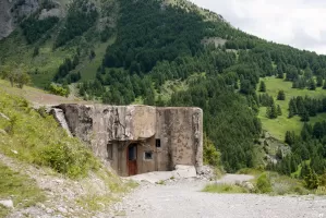 Ligne Maginot - SAINT OURS HAUT (SOH) - (Ouvrage d'artillerie) - Bloc 2      