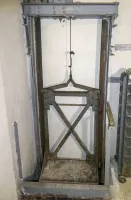 Ligne Maginot - SAINT OURS HAUT (SOH) - (Ouvrage d'artillerie) - Bloc 2  
Monte munitions
Fabrication Simplex