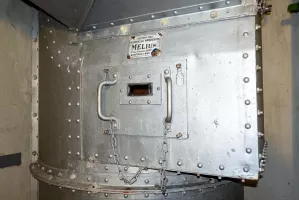 Ligne Maginot - SAINT OURS HAUT (SOH) - (Ouvrage d'artillerie) - Bloc 2
Etage intermédiaire
Système d'évacuation des douilles de 75
Fabrication Melius