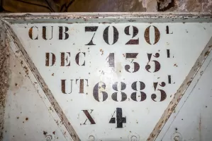 Ligne Maginot - SAINT OURS HAUT (SOH) - (Ouvrage d'artillerie) - Usine électrique
Inscriptions sur la porte du local des citernes à gasoil