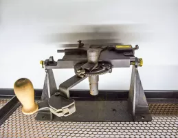 Ligne Maginot - Dispositif de chargement pour MAC 31 - Musée de la Ferté