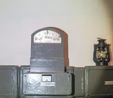 Ligne Maginot - FRESSINEA (FA) - (Ouvrage d'infanterie) - Détail du fréquencemètre de l’usine