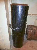 Ligne Maginot - FRESSINEA (FA) - (Ouvrage d'infanterie) - Bloc 3
Seau pour refroidir les canons de l'arme
