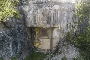 Ligne Maginot - LES AITTES - (Ouvrage d'infanterie) - Bloc 2
