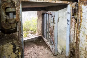 Ligne Maginot - LES AITTES - (Ouvrage d'infanterie) - Bloc 4 
Sortie de secours