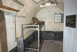 Ligne Maginot - LES AITTES - (Ouvrage d'infanterie) - PC / Chambre officiers