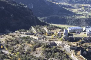 Ligne Maginot - LES TROIS-TETES - (Casernement) - 