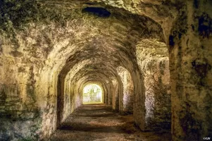 Ligne Maginot - RANDOUILLET (72° BAF ET LE 154°RAP) - (PC de Sous-Secteur) - Les casemates Haxo
