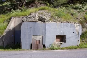Ligne Maginot - MONTGENEVRE (BARRAGE RAPIDE) - (Blockhaus pour arme infanterie) - 