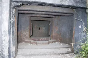 Ligne Maginot - MONTGENEVRE (BARRAGE RAPIDE) - (Blockhaus pour arme infanterie) - Trémie type 4