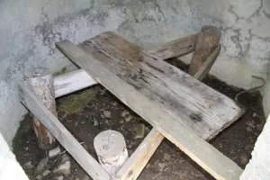 Ligne Maginot - OMBILIC NORD 2 - (Blockhaus pour arme infanterie) - Les restes de la plate-forme pour la mitrailleuse