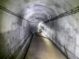 Ligne Maginot - ROCHE LA CROIX (RLC) - (Ouvrage d'artillerie) - Bloc 6
Galerie d'accès vers bloc 6
