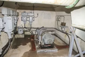 Ligne Maginot - ROCHE LA CROIX (RLC) - (Ouvrage d'artillerie) - Bloc 5
Sous-station de conversion de la tourelle