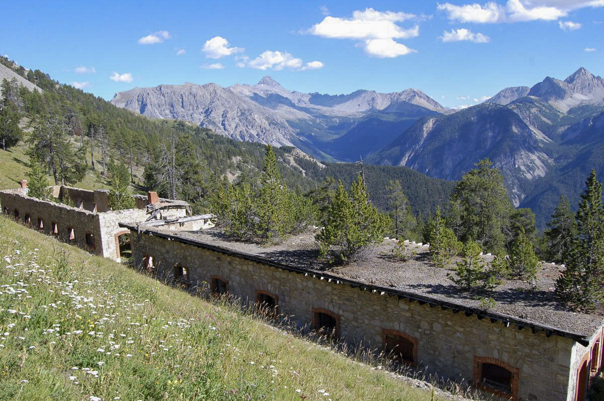 Ligne Maginot - COCHETTE - (Casernement) - 