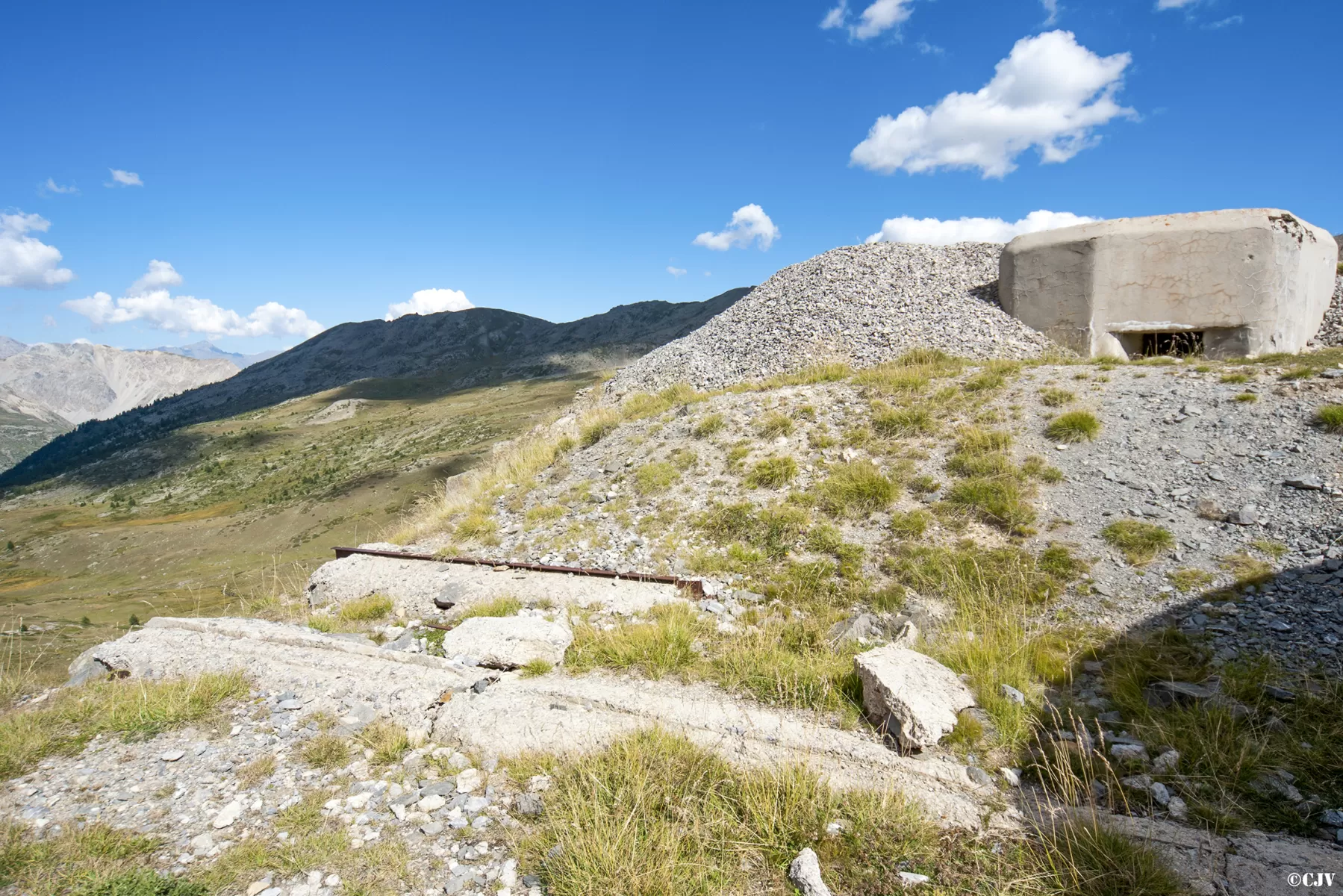 Ligne Maginot - COL DE BUFFERE - (Ouvrage d'infanterie) - La cheminée - Lia VERMEULEN