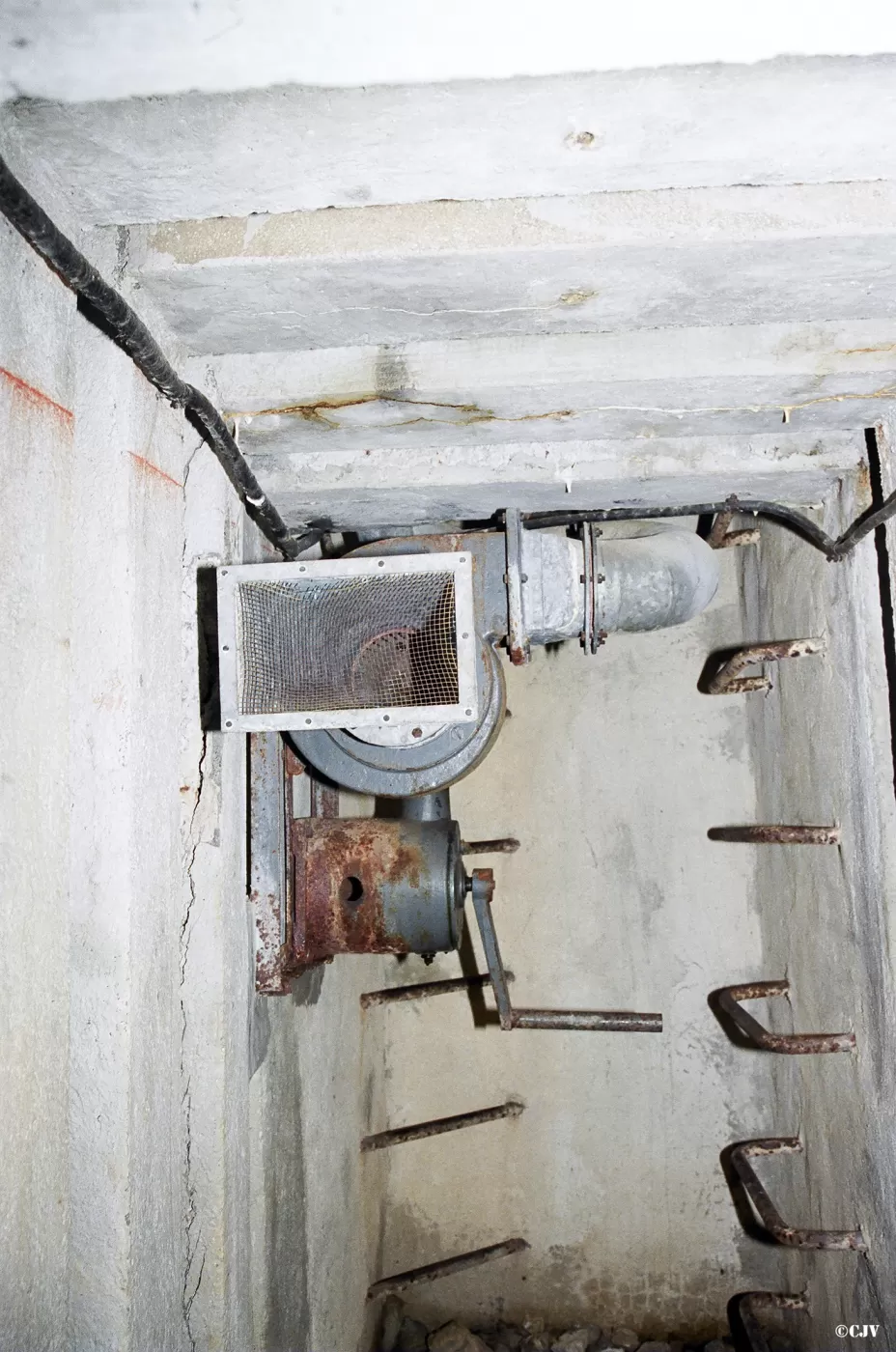Ligne Maginot - LARCHE (L) - (Ouvrage d'infanterie) - Bloc 3
Ventilateur type LP 17