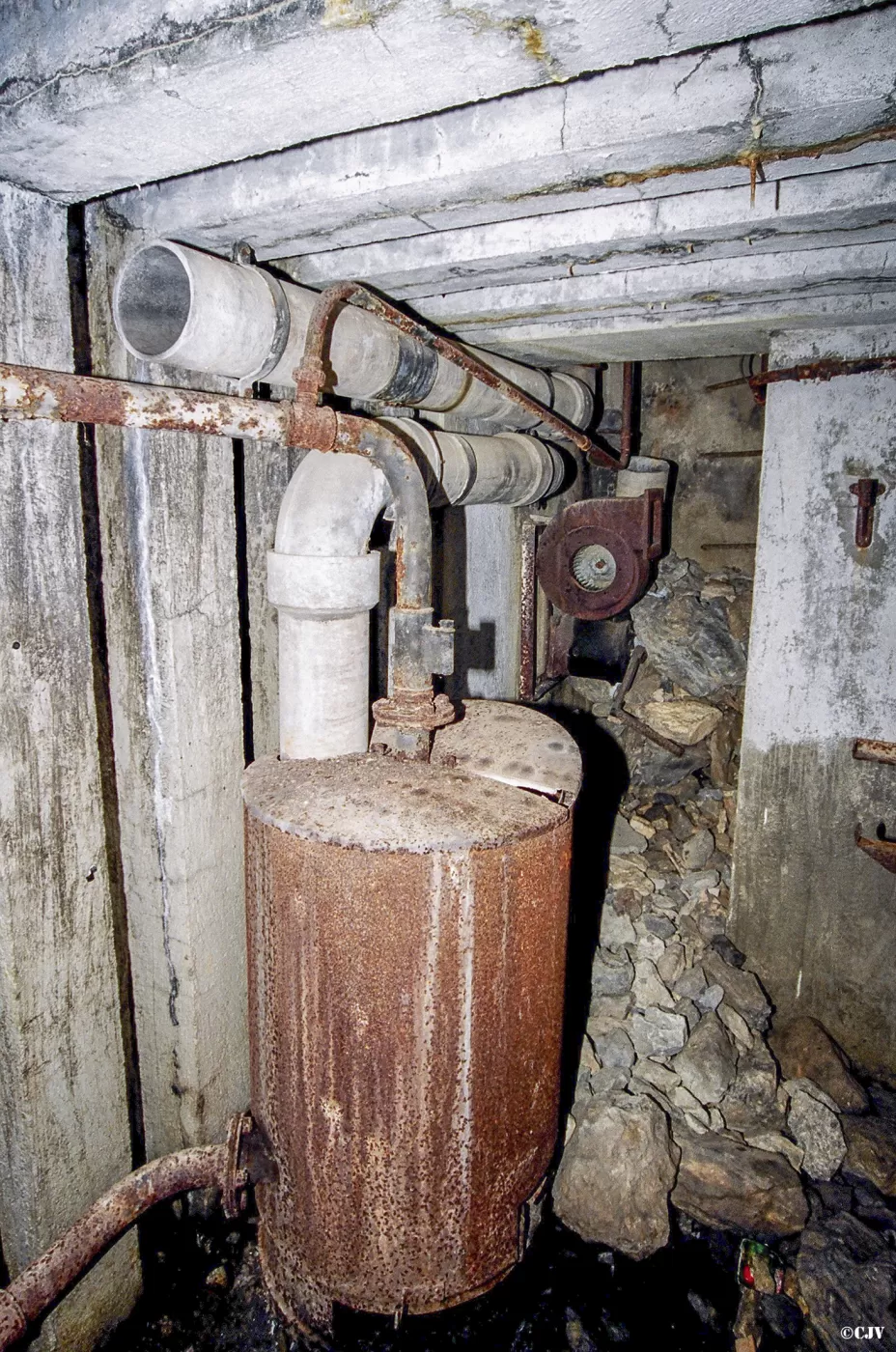 Ligne Maginot - LARCHE (L) - (Ouvrage d'infanterie) - La chaudière - Lia VERMEULEN