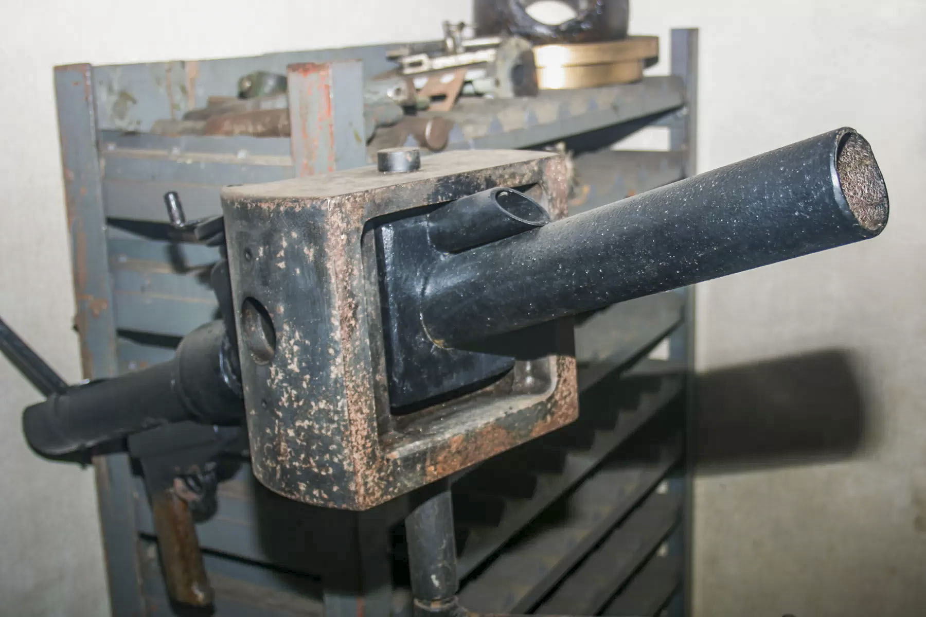 Ligne Maginot - ZEITERHOLZ - X6 - (Abri) - Musée de l'abri
Mortier de 50 à utiliser dans la cloche