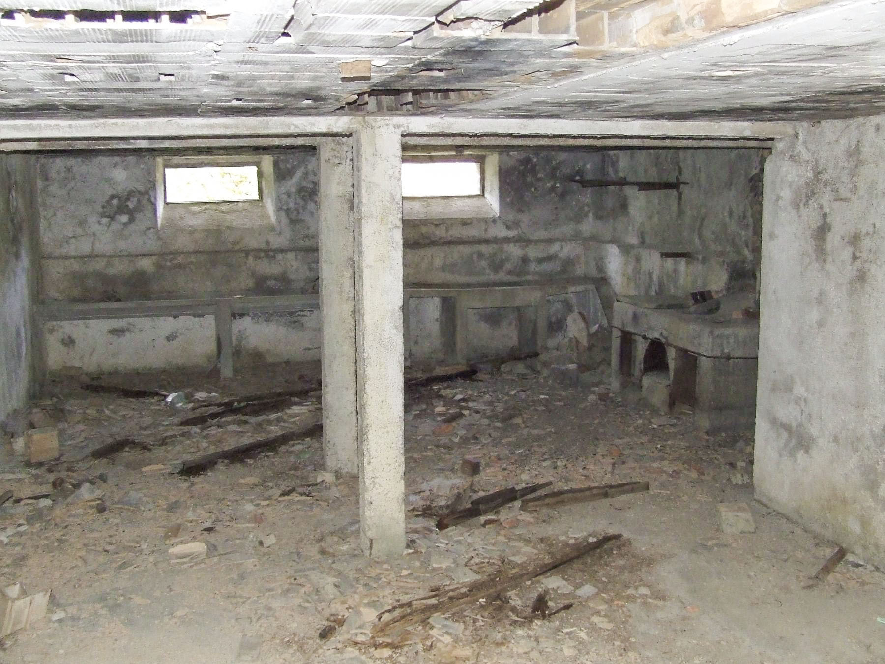 Ligne Maginot - LES AITTES - (Casernement) - Dans le rez-de-chaussée du casernement