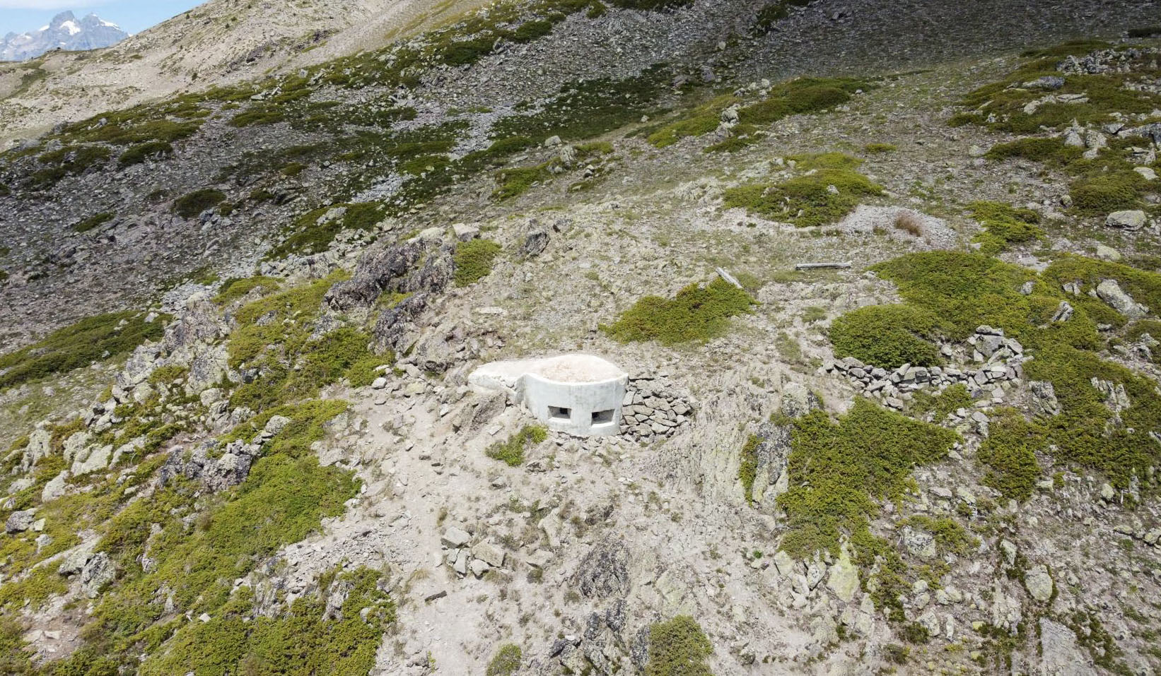 Ligne Maginot - COL DE BARTEAUX 1 - (Blockhaus pour arme infanterie) -  - ELLENA Daniel - CUNY Philippe