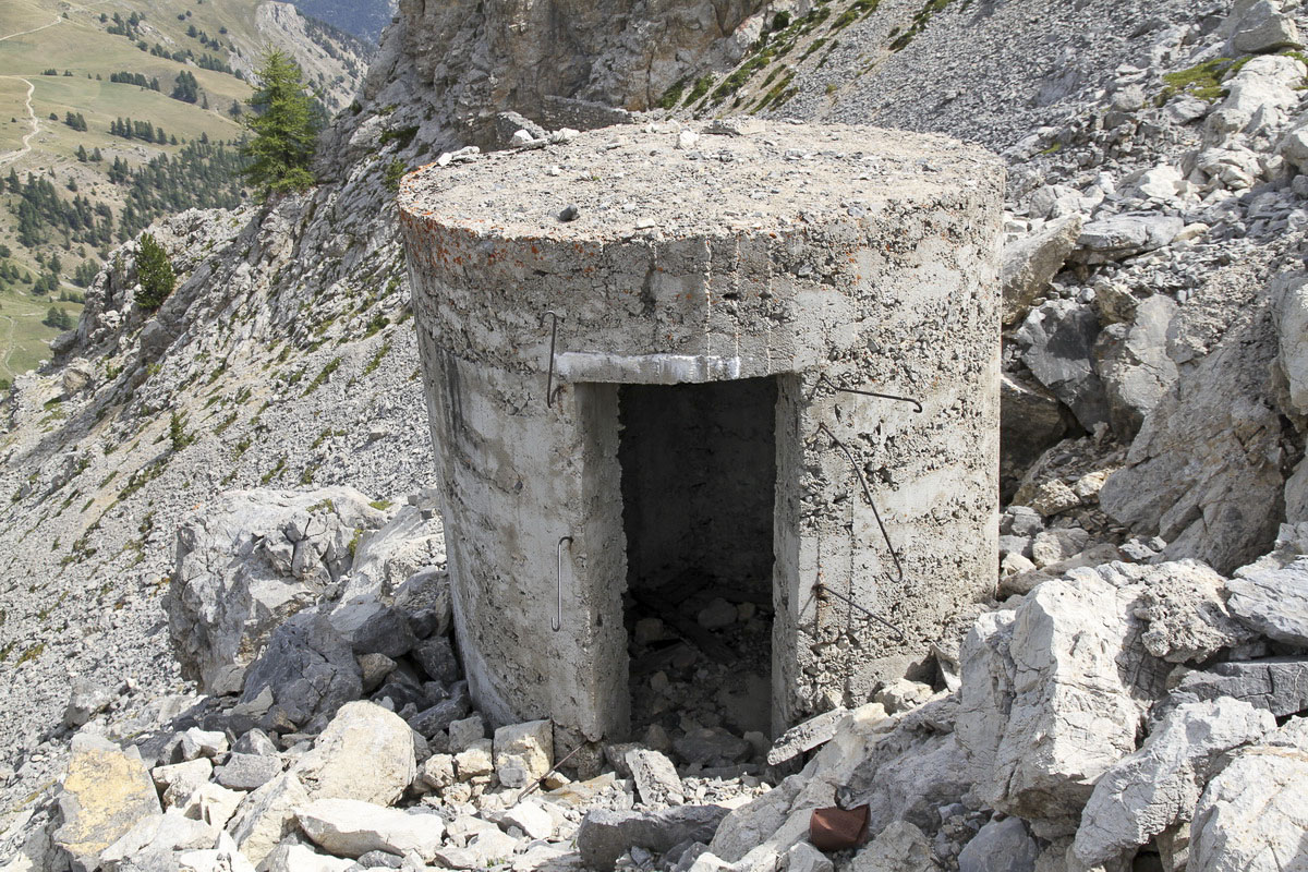 Ligne Maginot - COL DE BARTEAUX 3 - (Blockhaus pour arme infanterie) - 