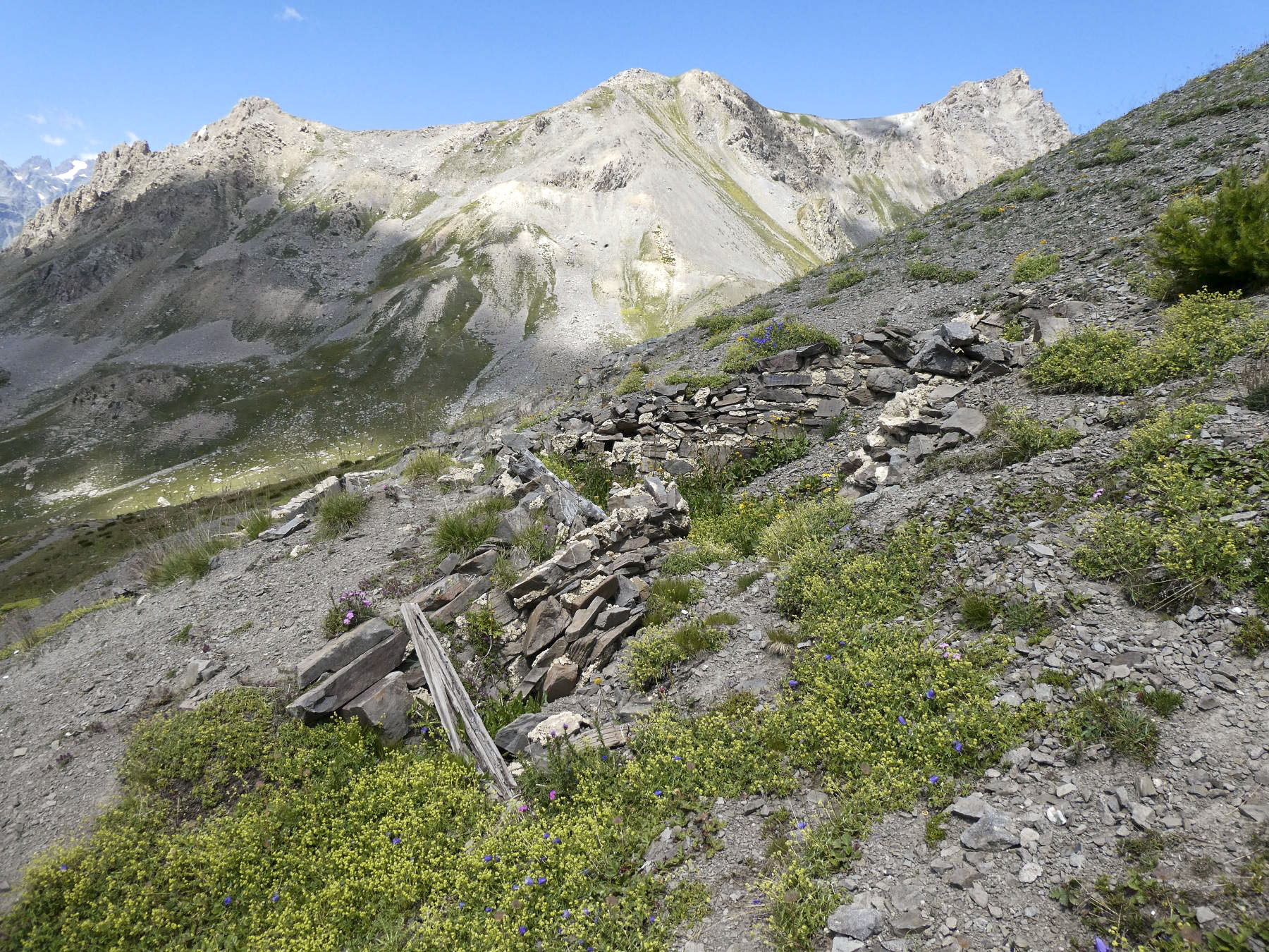 Ligne Maginot - COL DE BUFFERE EST 3 - (Cuve pour arme d'infanterie) -  - ELLENA Daniel - CUNY Philippe