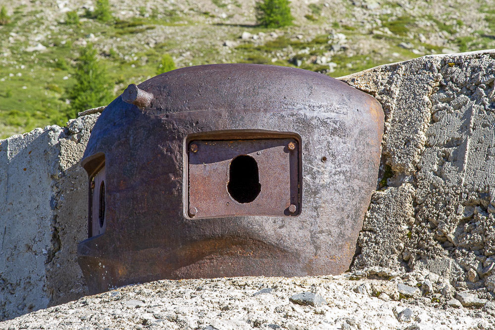 Ligne Maginot - COL DE GRANON - (Ouvrage d'infanterie) - Bloc 3
Cloche observatoire par éléments type Normal - Michel Teiten