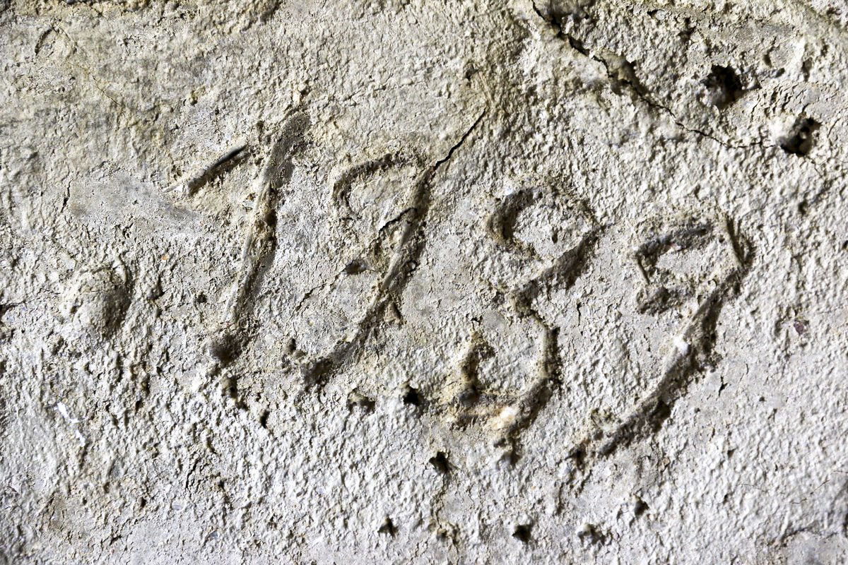 Ligne Maginot - CRETE CIBIERES-GRANON B - (Blockhaus pour arme infanterie) - Dans le couloir date de construction